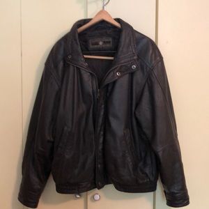 Vintage Members Only leather bomber jacket